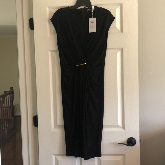 Salvatore Ferragamo ladies dress size 46. Never worn and new with tag. - Picture 2 of 8